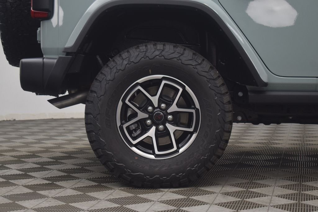 New 2026 Earl Clearcoat Jeep Rubicon image 9