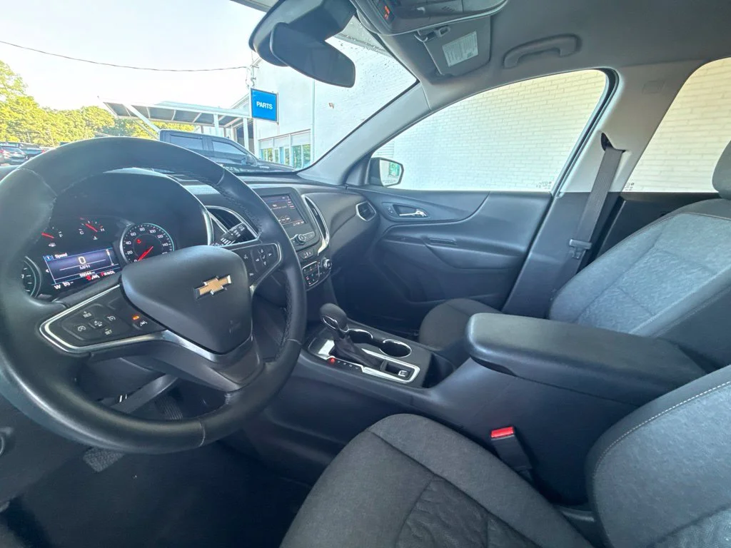 Used 2024 Black Metallic Chevrolet LT image 27