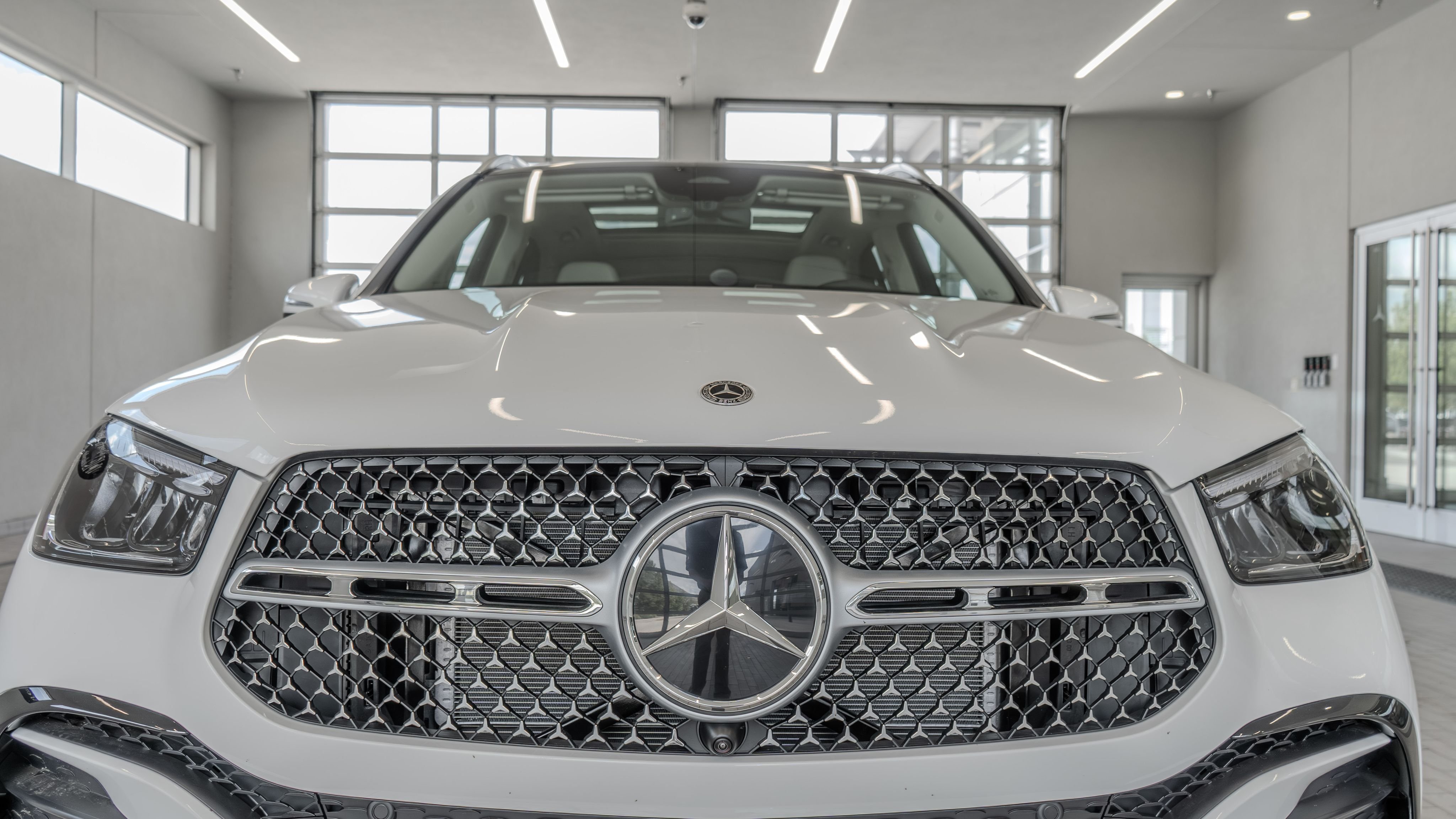 New 2026 Polar White Mercedes-Benz GLE 450 image 23