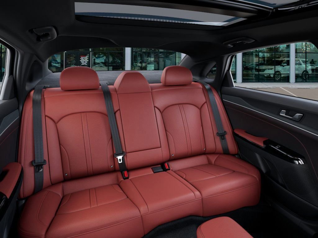 2025 Kia K5 GT-Line - Photo 16
