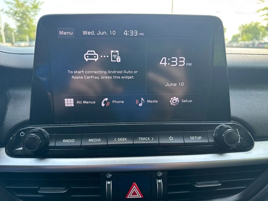 Used 2023 Deep Sea Blue Kia LXS image 26