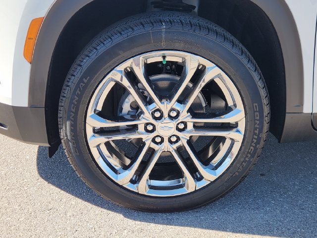 2027 Chevrolet Traverse LT - Photo 13
