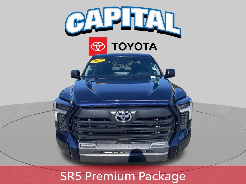 Used 2022  Toyota SR5 image 15