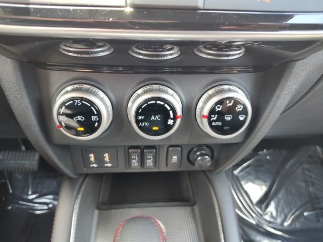 New 2025 White Mitsubishi 2.0 SE image 20