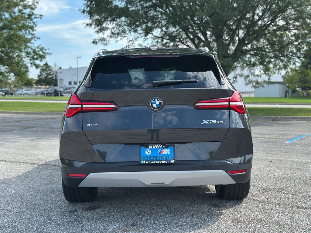 New 2026 Dark Graphite Metallic BMW 30 xDrive image 6