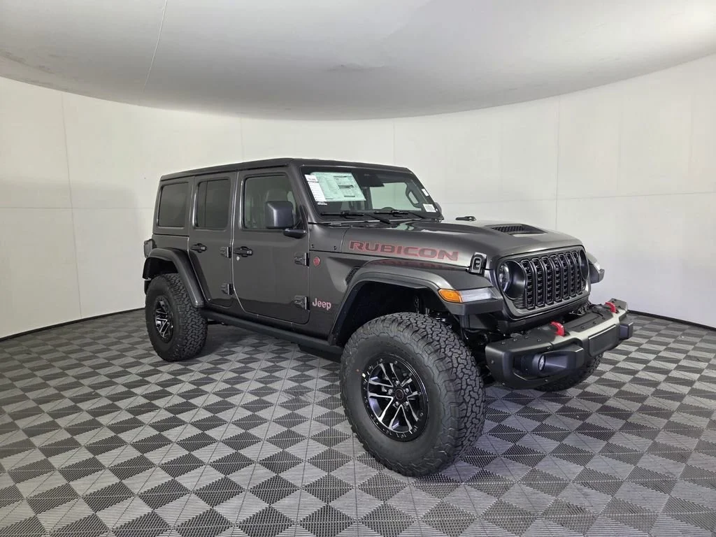 New 2026 Granite Crystal Metallic Clear-Coat Exterior Paint Jeep Rubicon X image 2