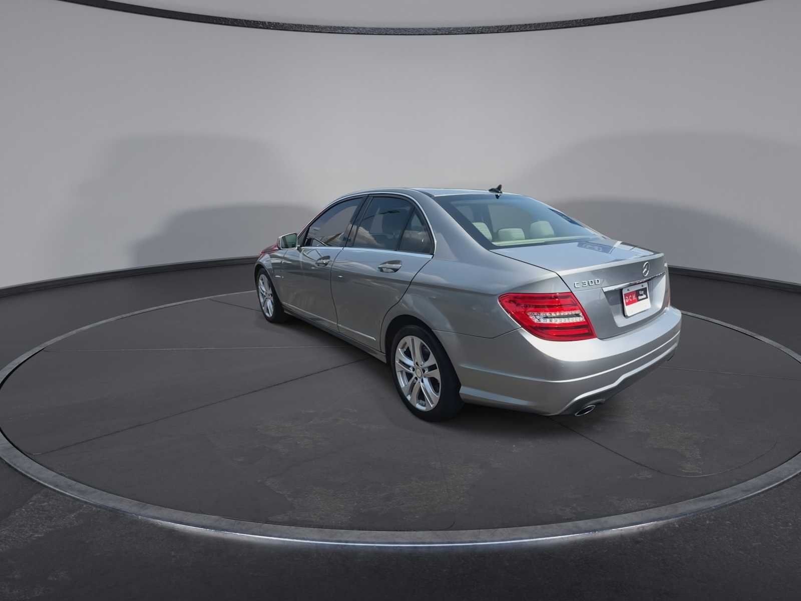 Used 2014 Palladium Silver Metallic Mercedes-Benz C 300 Luxury image 6