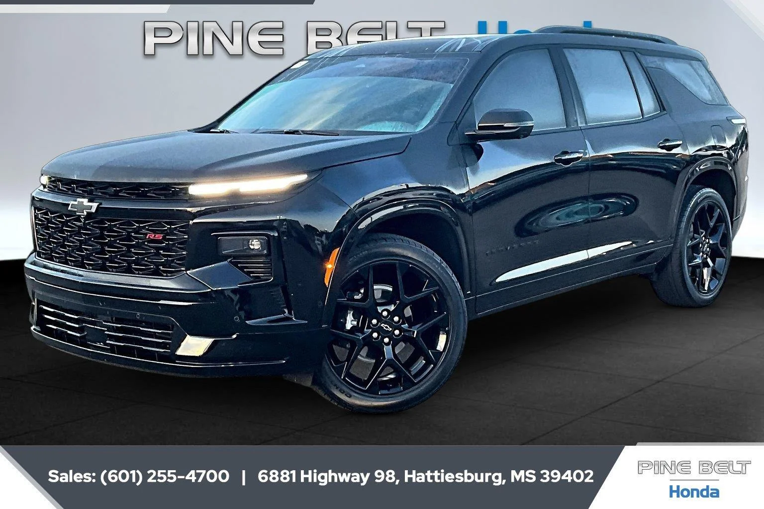 Used 2026 Mosaic Black Metallic Chevrolet FWD RS image 10