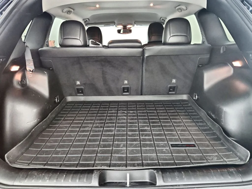 Certified Used 2021 Blue Jeep Latitude Lux image 33