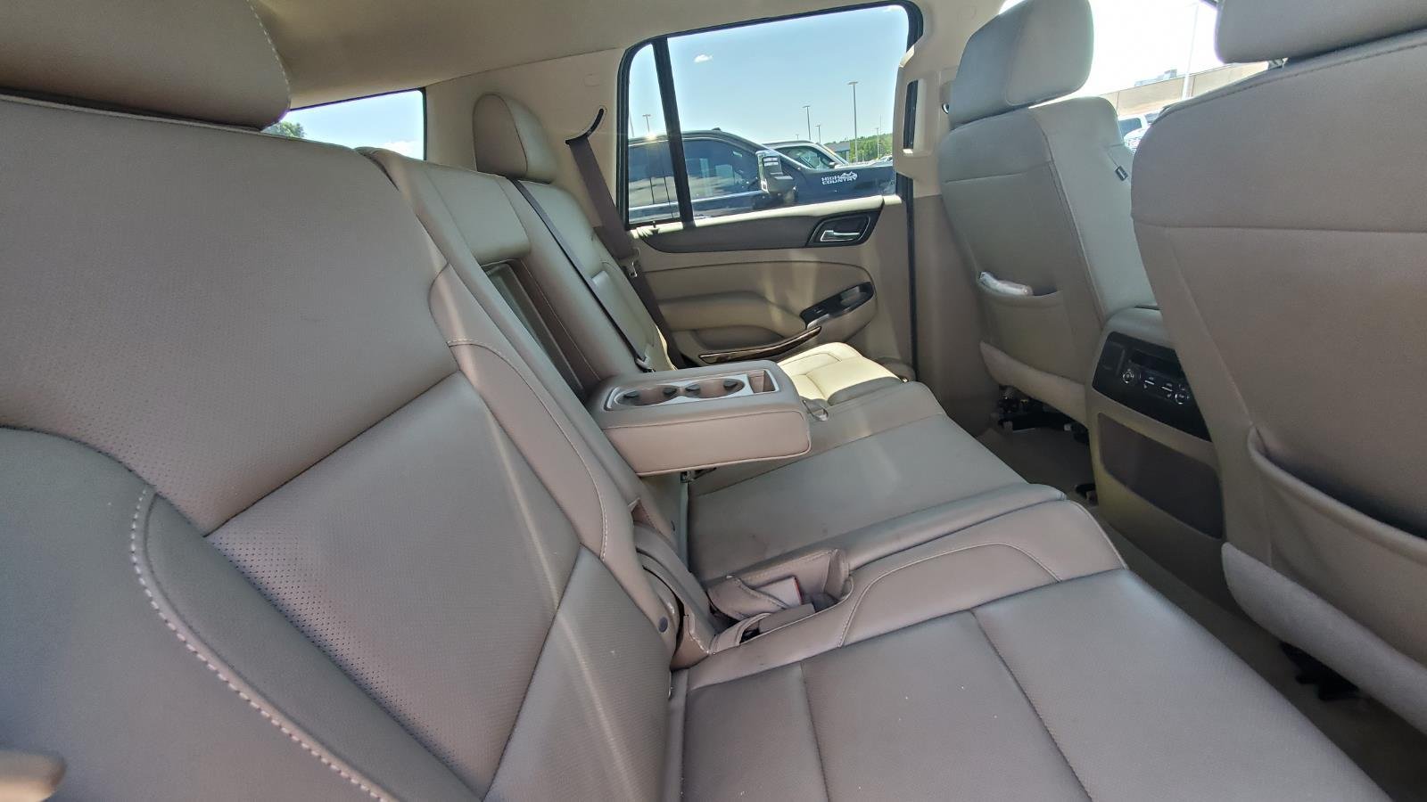 Used 2017 SUMMIT WHITE GMC SLT image 6