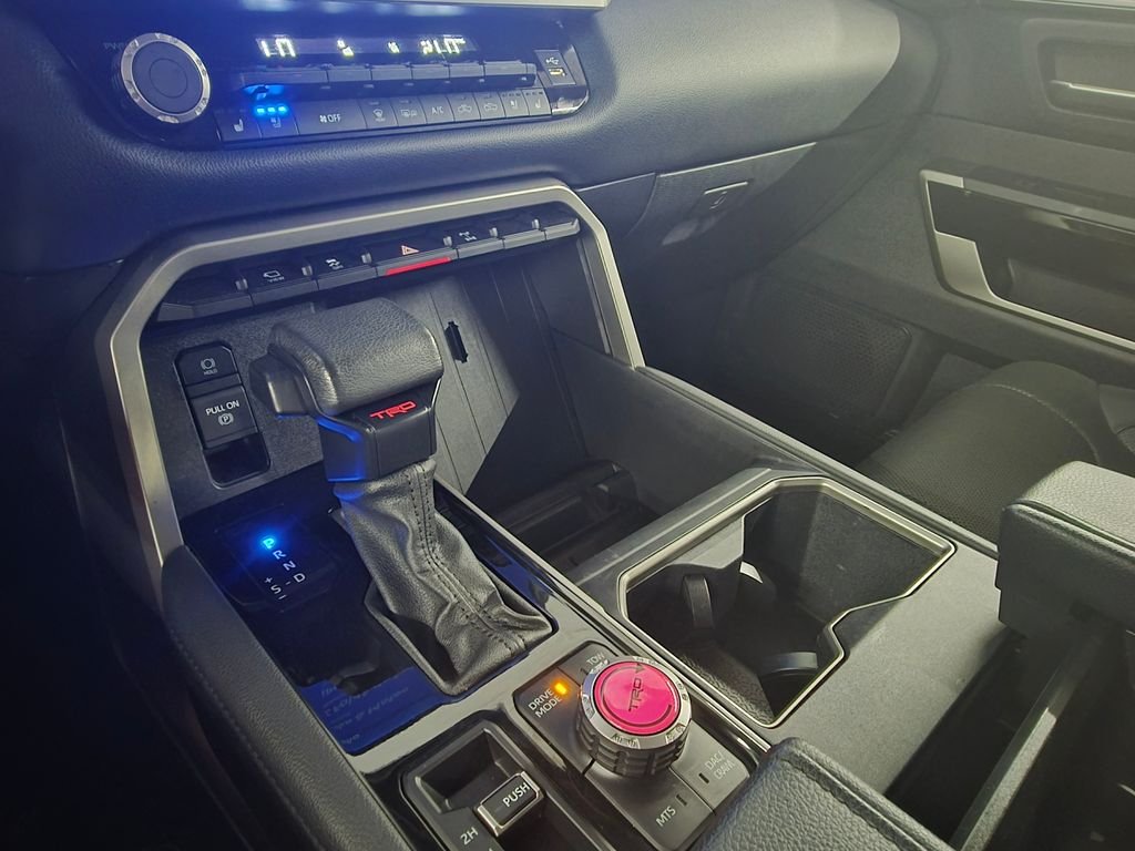 Used 2023  Toyota Limited image 27