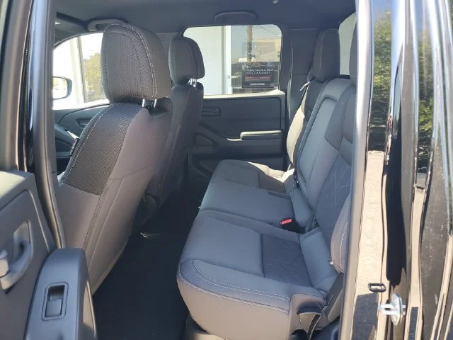 2026 Nissan Frontier SV - Photo 30