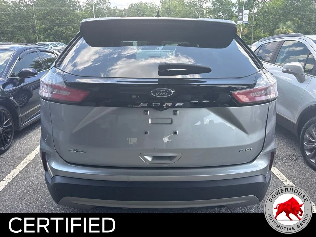 Used 2024 Silver Ford SEL image 27
