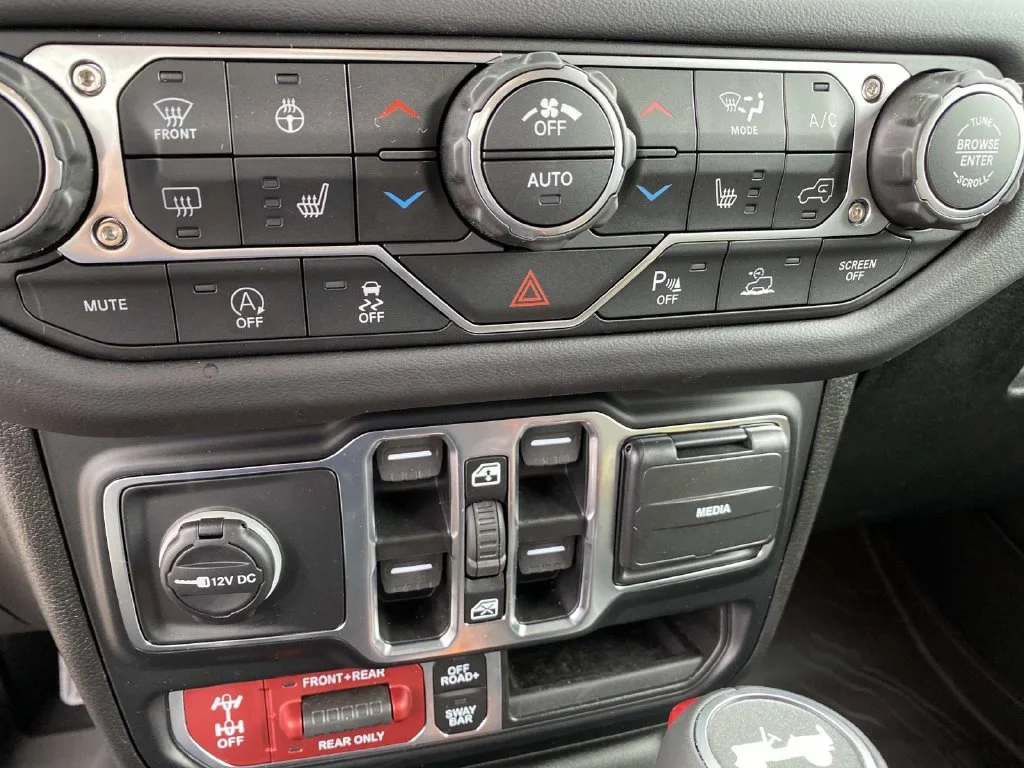 Certified Used 2026 Gray Jeep Rubicon X image 16