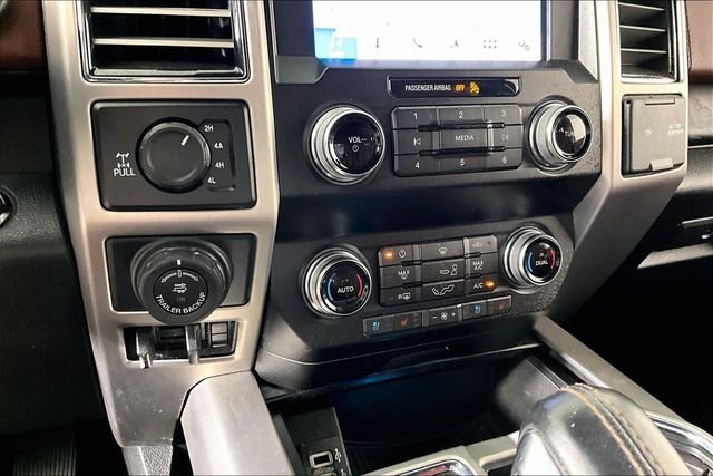 Used 2019 White Ford Platinum image 15