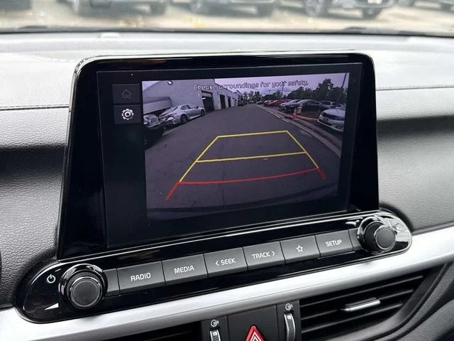 Used 2023 Black Kia LXS image 3