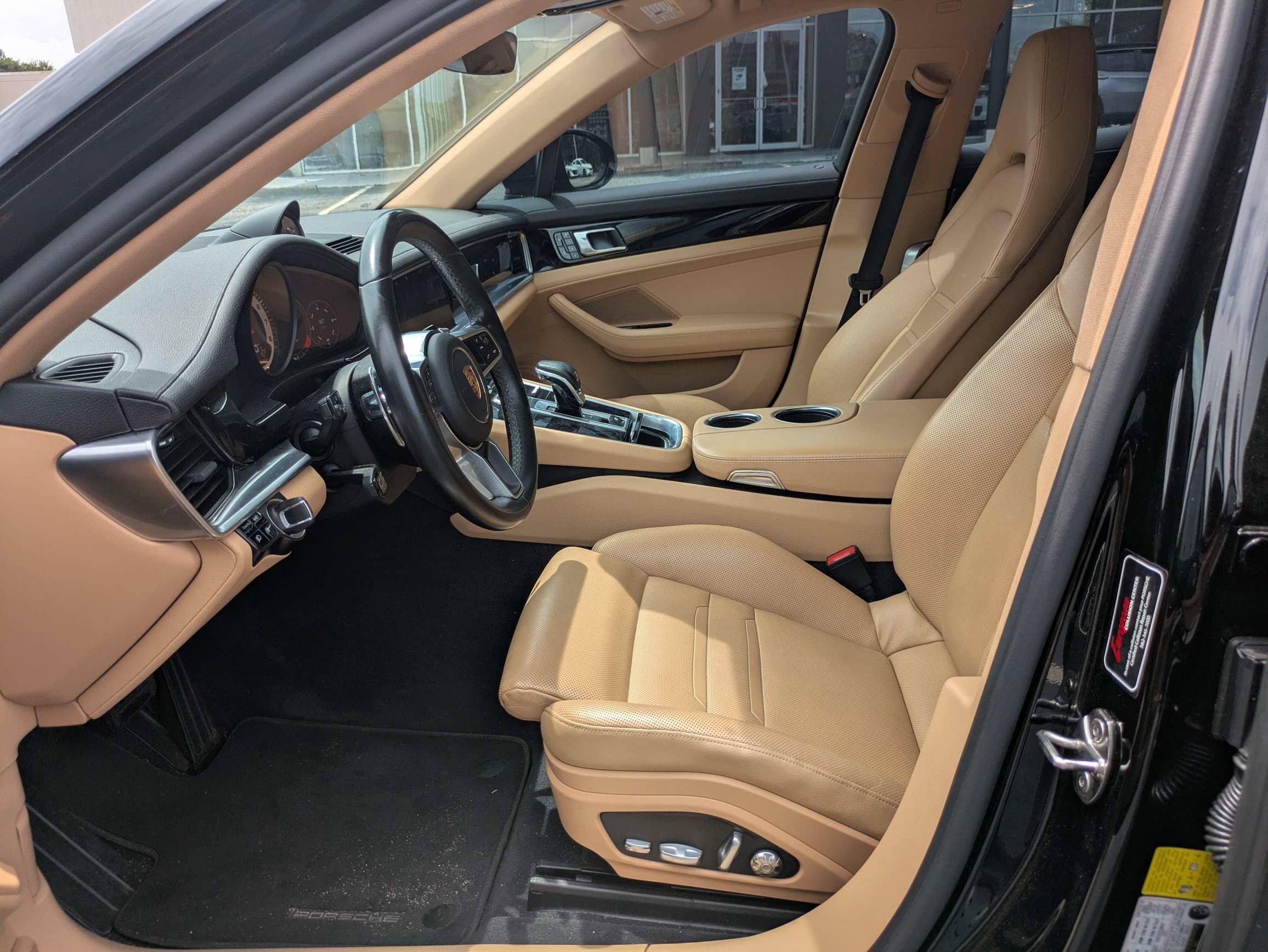 Used 2018 Black Porsche Base image 17