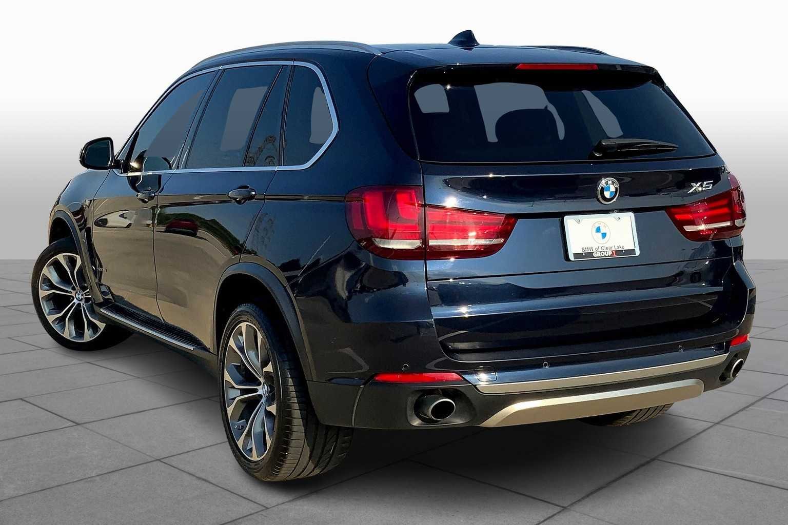 Used 2016 Imperial Blue Metallic BMW sDrive35i image 11