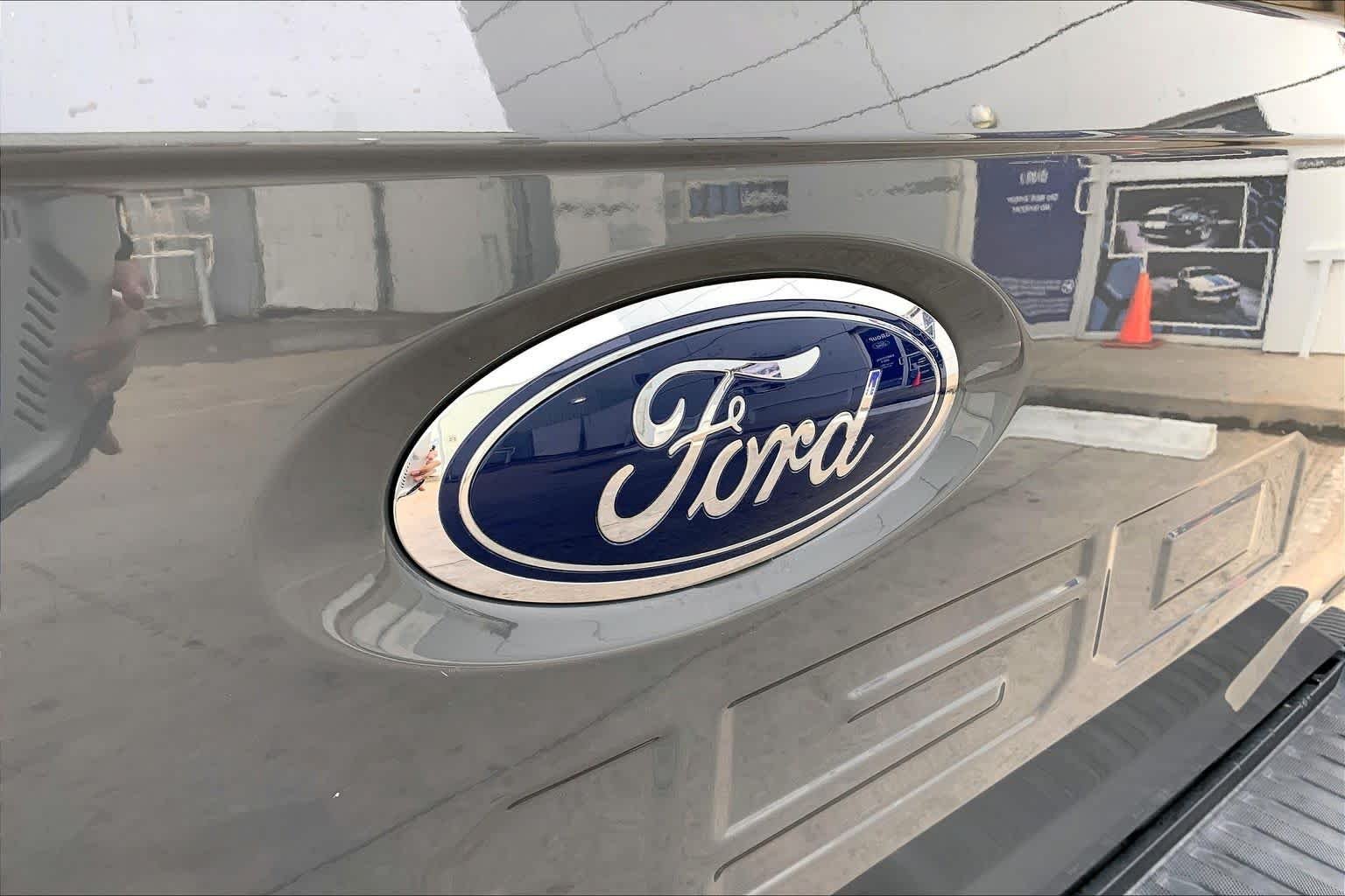 Used 2021 Lead Foot Ford LARIAT image 10
