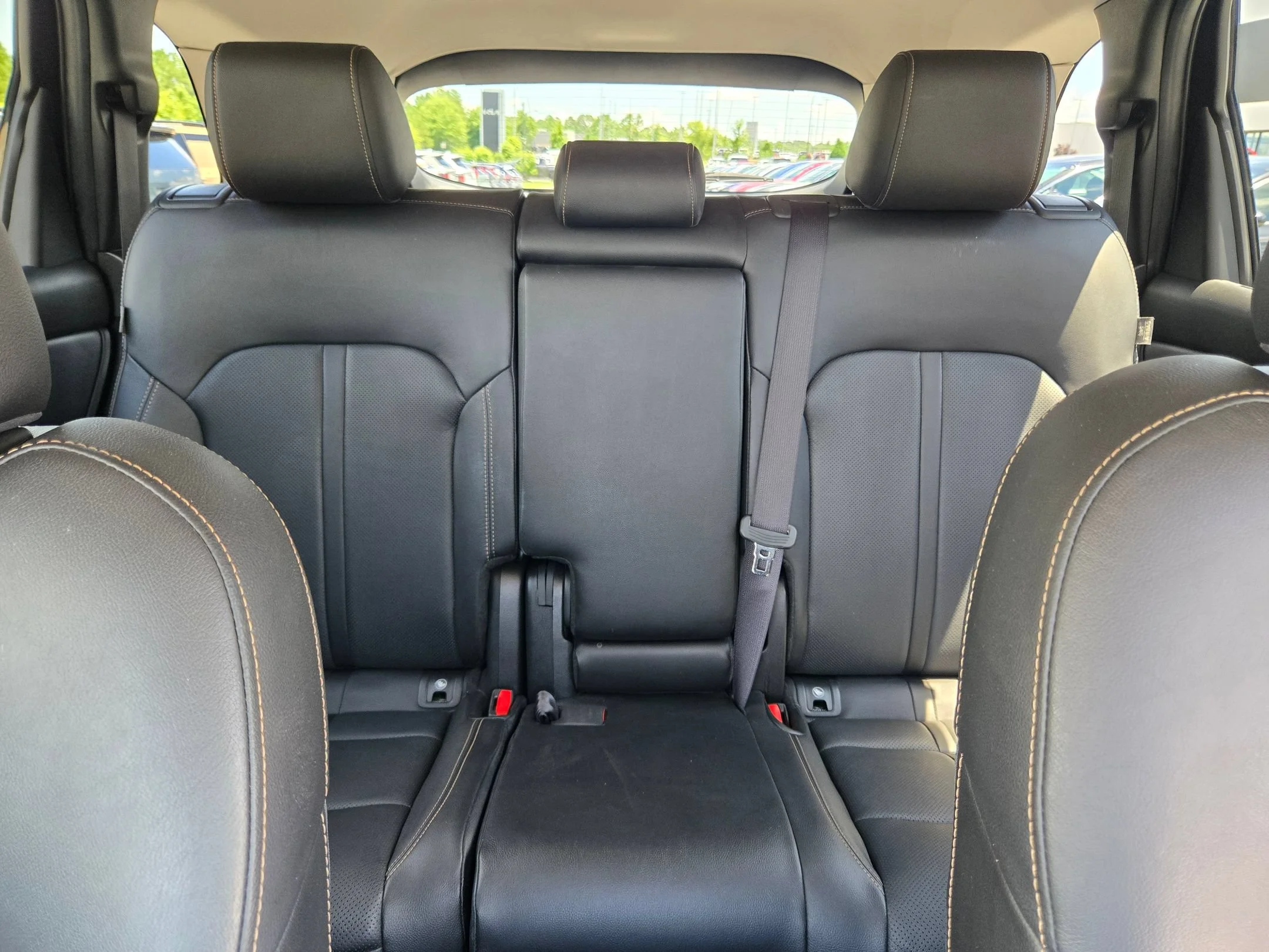 Used 2024 Platinum Quartz Mazda 3.3 Turbo Preferred Plus image 13
