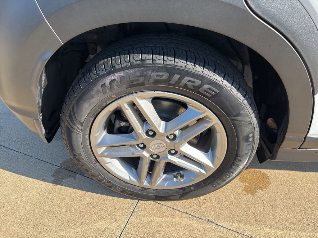 2020 Hyundai Kona SE - Photo 11
