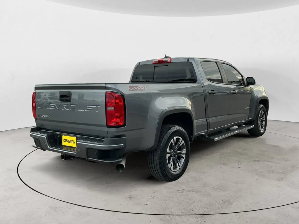 Used 2021 SATIN STEEL METALLIC Chevrolet 4WD Z71 image 5