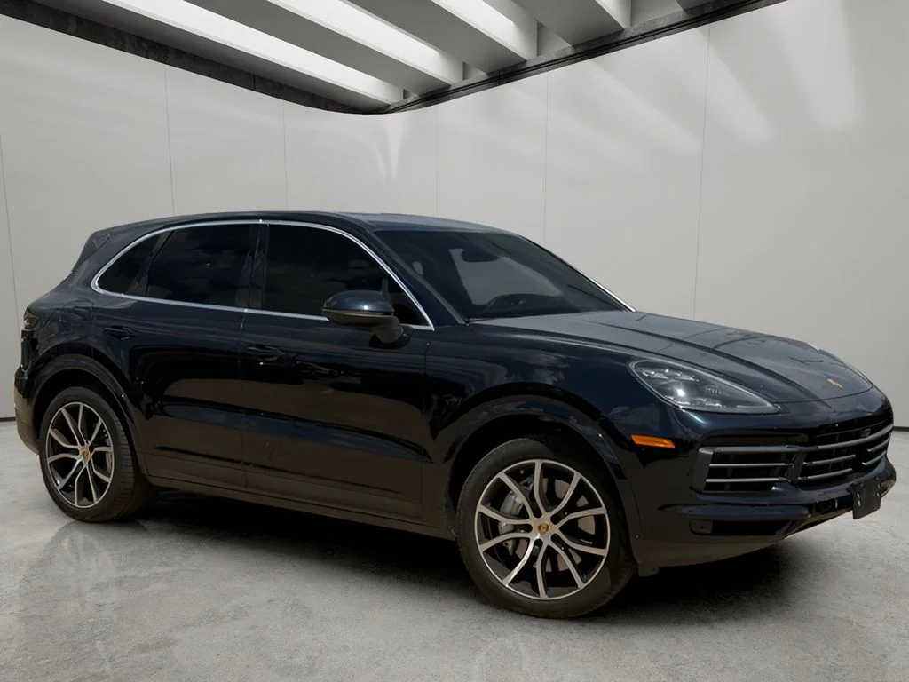 Used 2020 Moonlight Blue Metallic Porsche S image 8