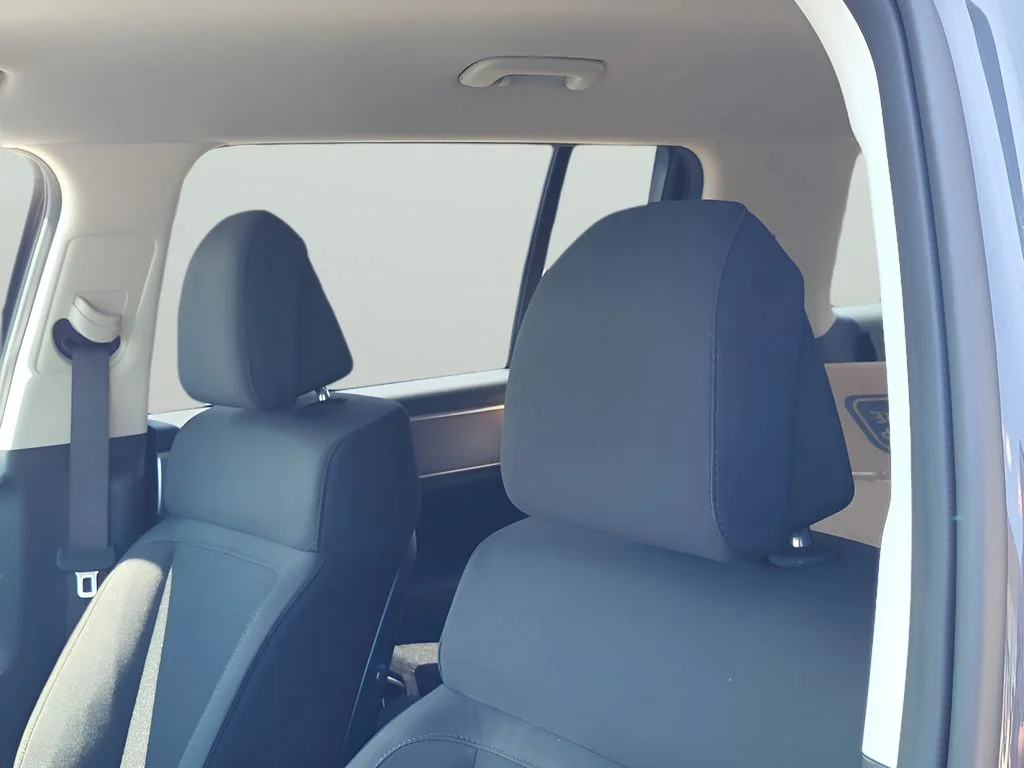New 2026 Ecotronic Gray Hyundai SE image 21