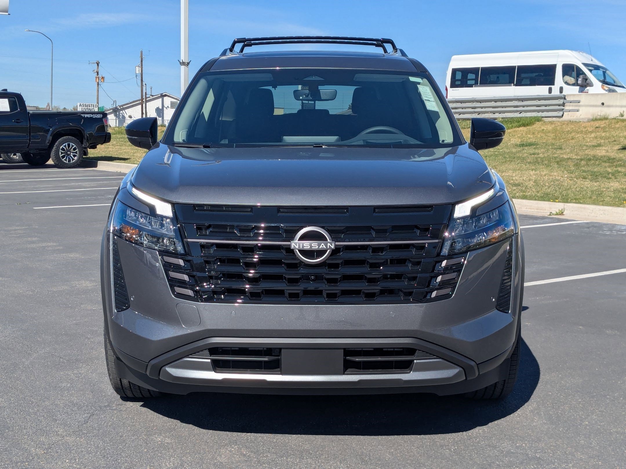 New 2026 Gun Metallic Nissan Platinum image 9