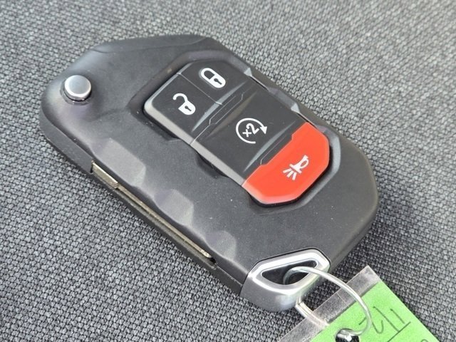2026 Jeep Wrangler 4-Door Rubicon - Photo 38