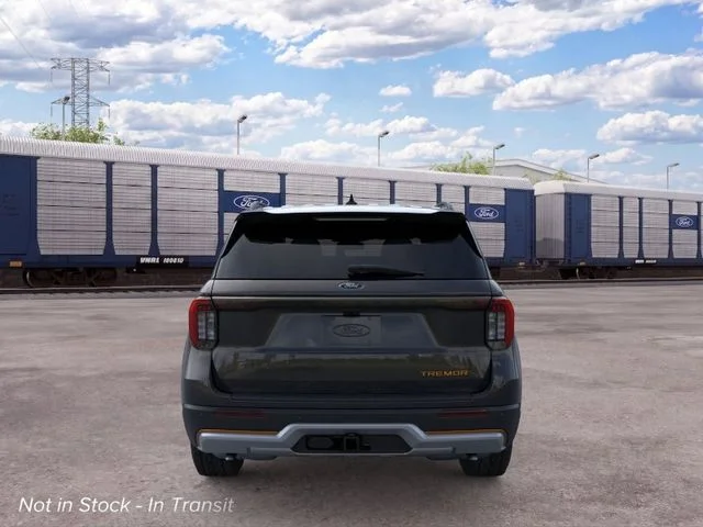 New 2026 Agate Black Metallic Ford Tremor image 5
