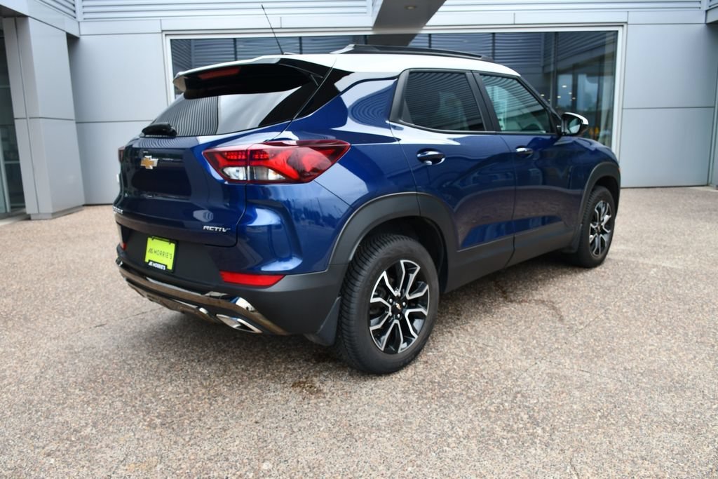 Used 2023 Blue Glow Metallic Chevrolet ACTIV image 7