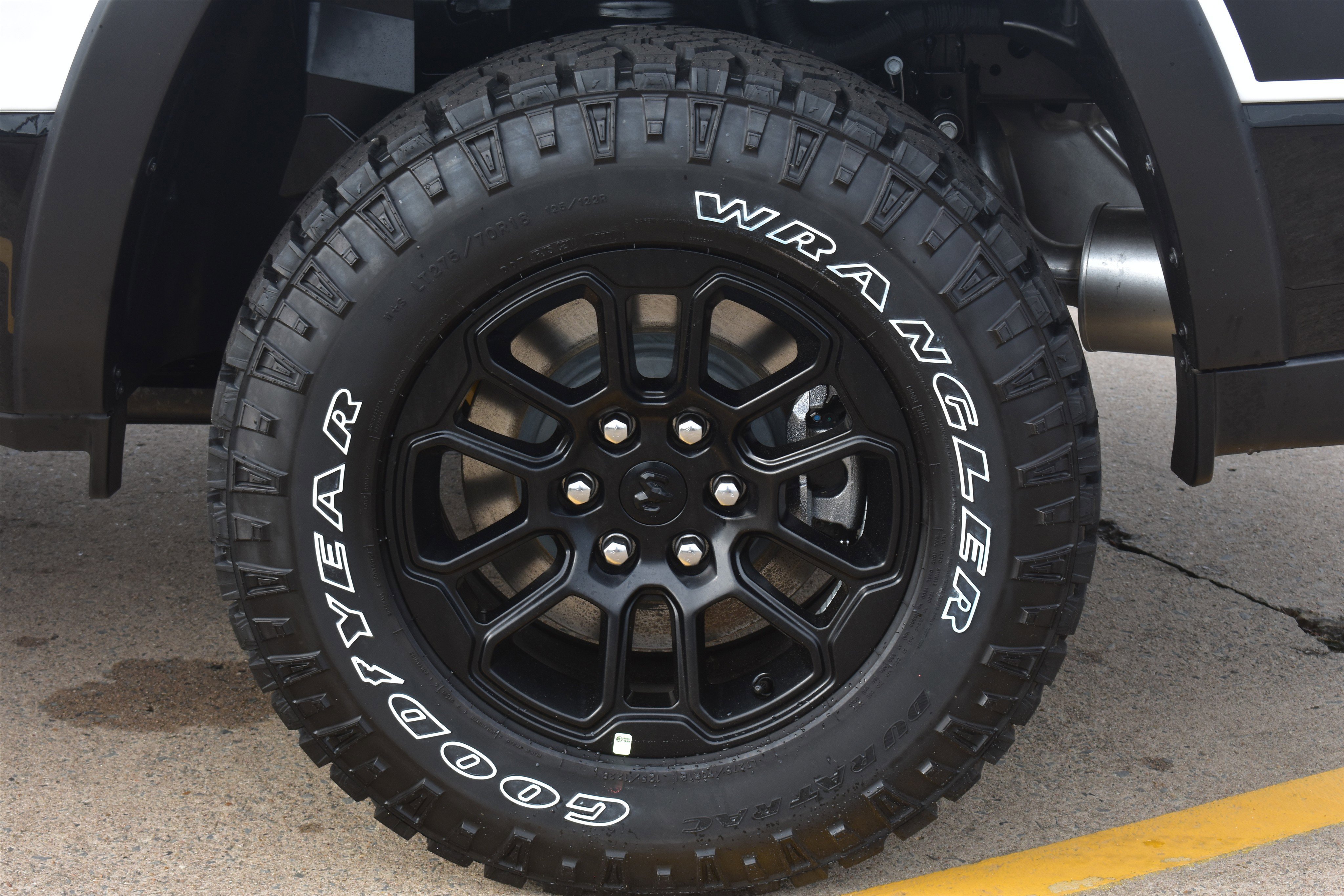 New 2026 Bright White Clear-Coat Exterior Paint RAM Rebel image 11