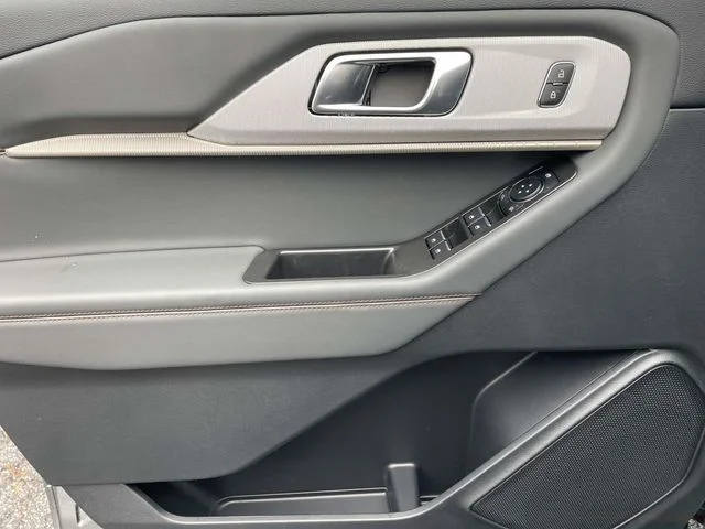 New 2026 Carbonized Gray Metallic Ford Active image 19