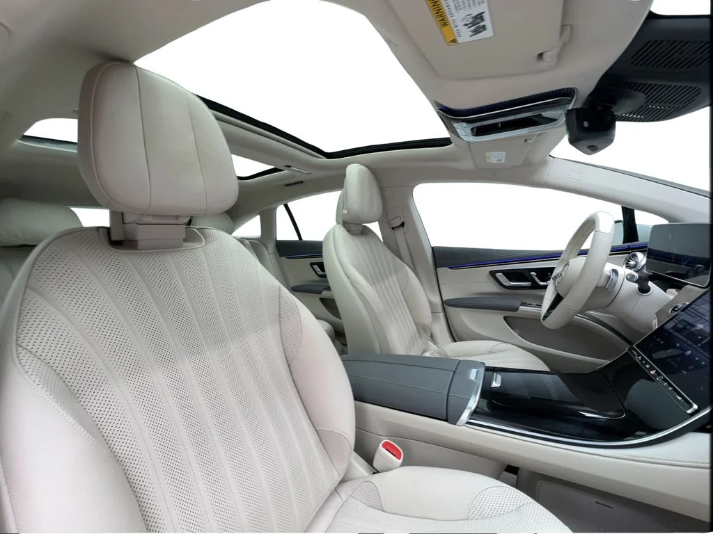 Used 2023 White Mercedes-Benz 450 image 28