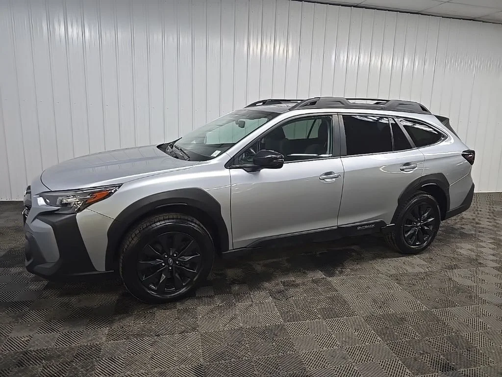 Used 2024 Silver Subaru Onyx Edition image 6
