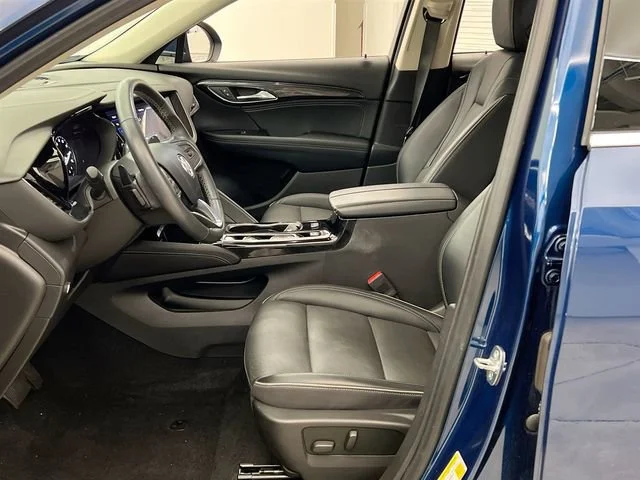 Certified Used 2023 Sapphire Metallic Buick Essence image 9