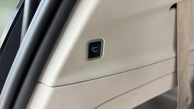 Used 2023 Gray Chrysler Touring L image 34