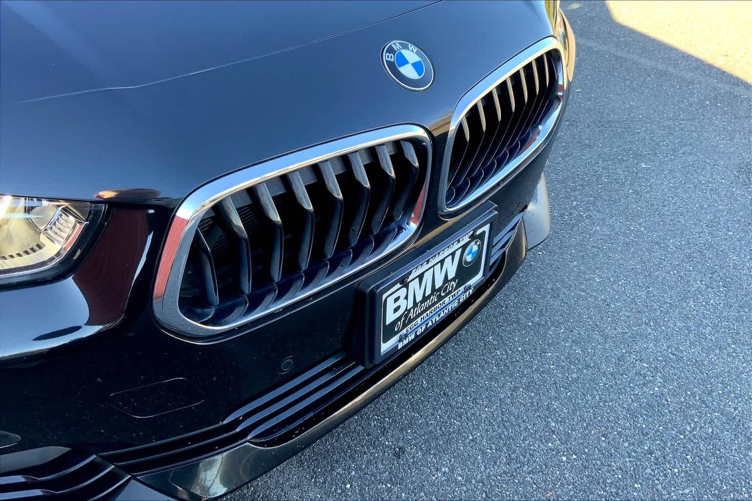 Used 2019 Black Sapphire Metallic BMW xDrive28i image 30
