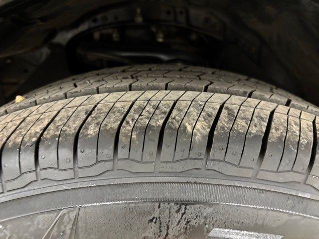 Certified Used 2023 MAGNETIC GRAY MET. Toyota  image 10