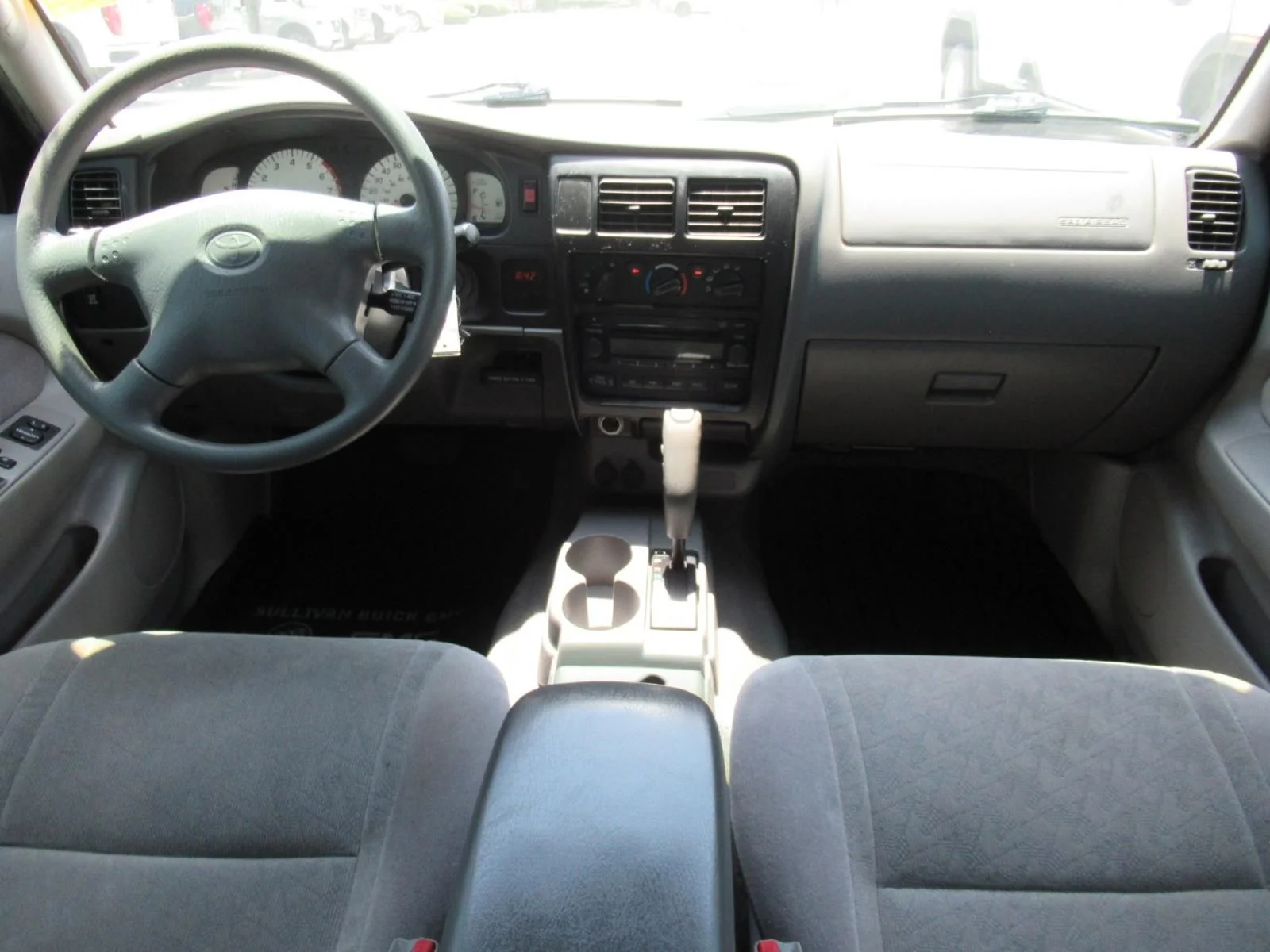 Used 2004 Silver Toyota PreRunner image 14