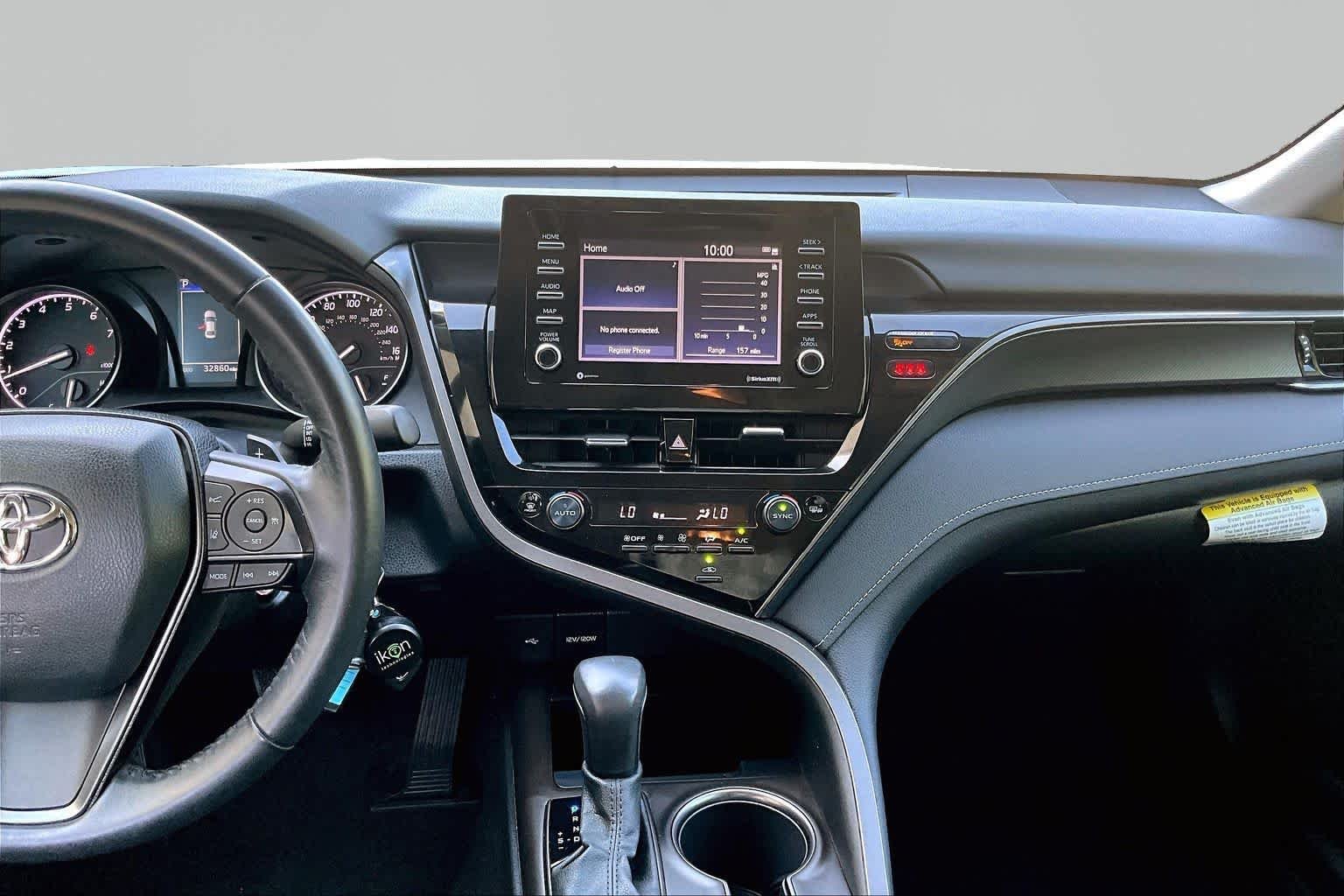 Used 2022 White Toyota SE image 7