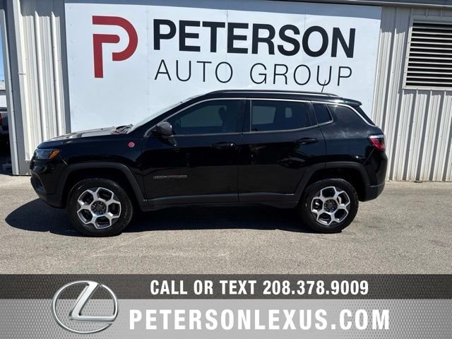 Used 2022 Black Jeep Trailhawk image 7