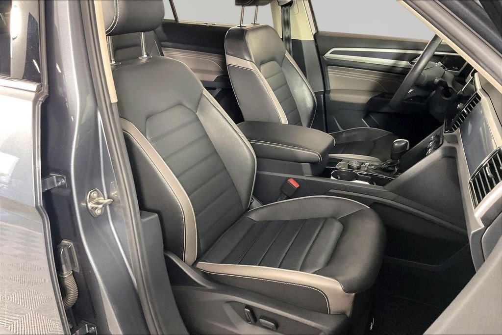 2023 Volkswagen Atlas SEL Premium R-Line - Photo 28