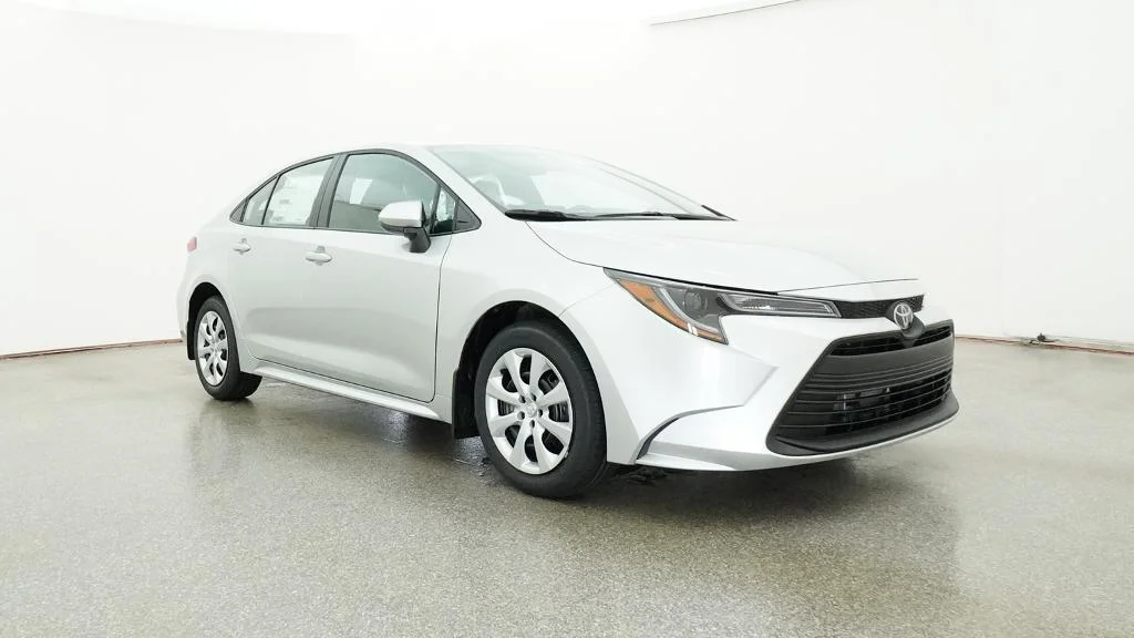 New 2026 Classic Silver Metallic Toyota LE image 9