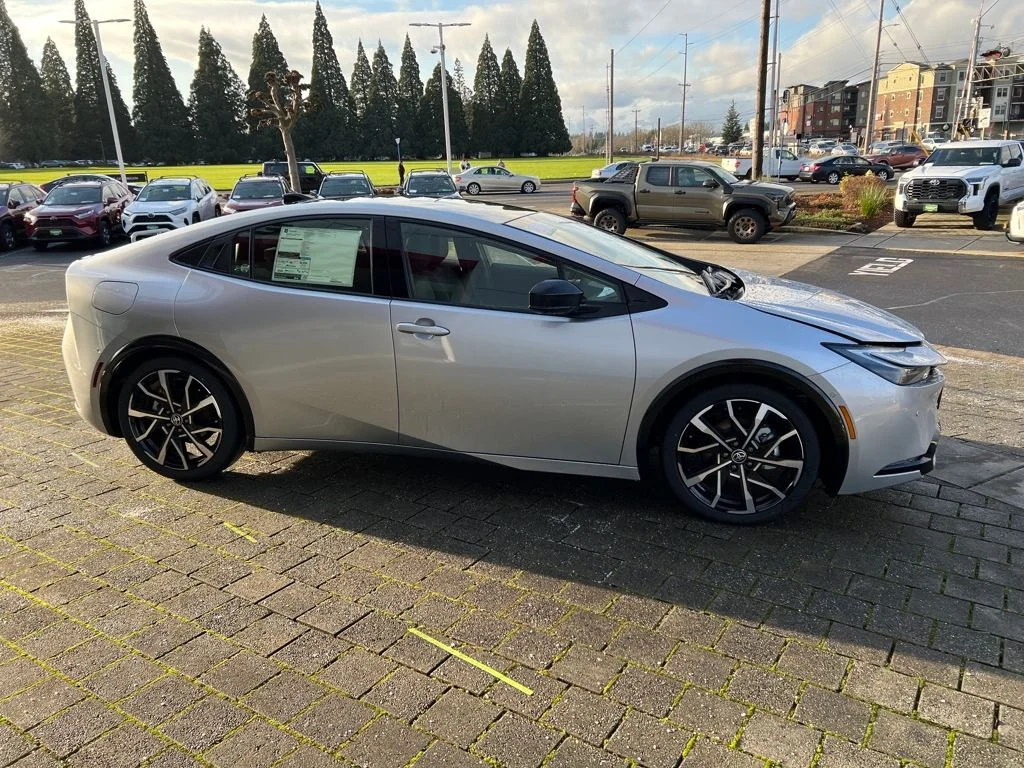 New 2026 Cutting Edge Toyota XSE Premium image 6