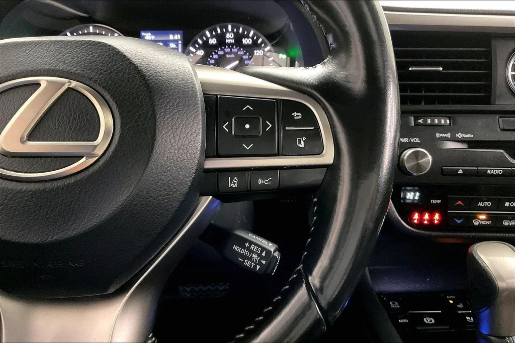 Used 2017 White Lexus 350 image 23