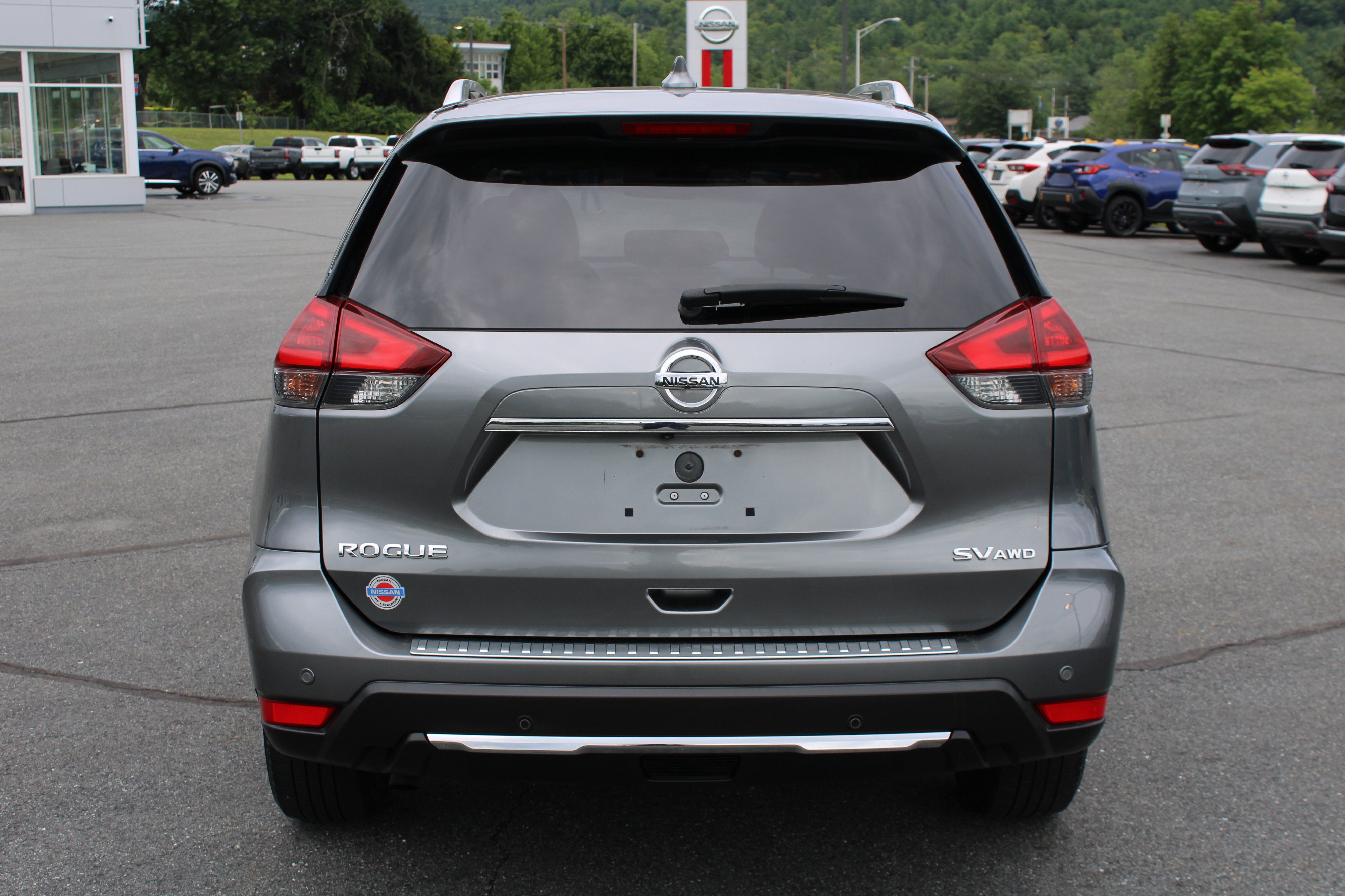 Used 2020 Gun Metallic Nissan SV image 9