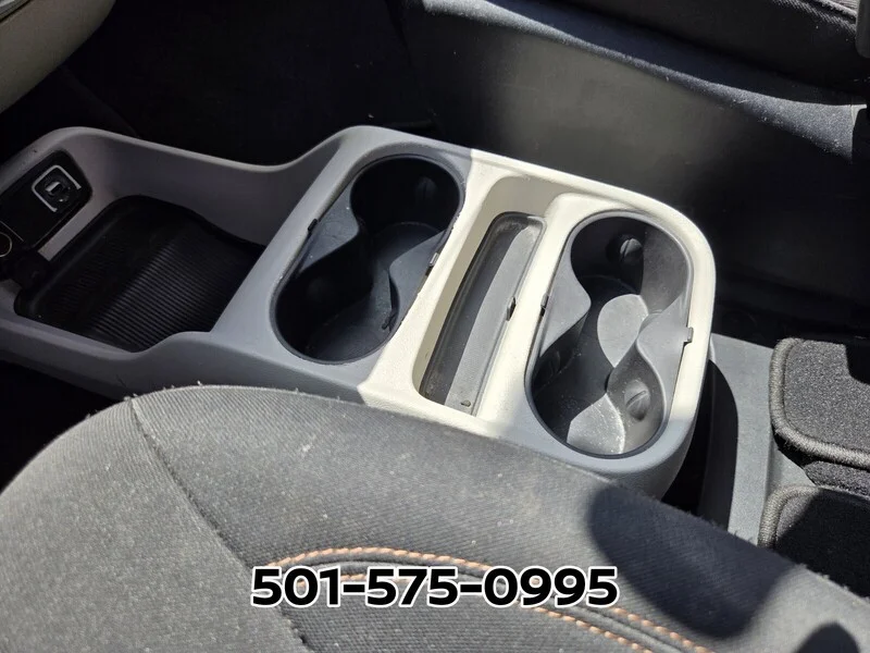 Used 2017 Crystal Metallic CHRYSLER TOURING FWD image 24