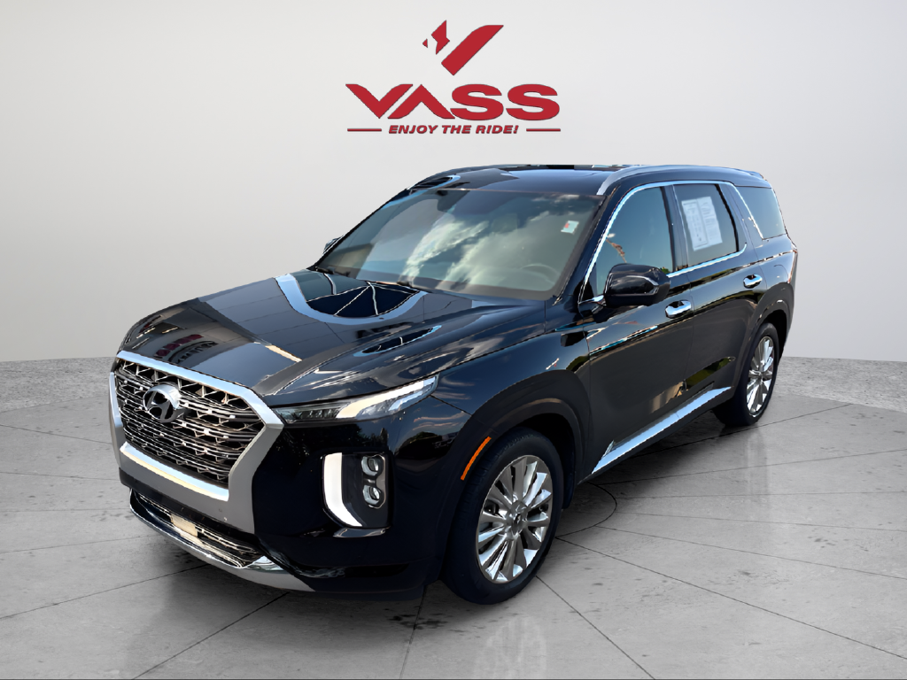 Used 2023 White GMC Denali image 1